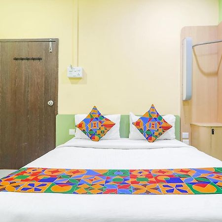 Fabexpress Airport Stay Inn - Nr Hyderabad International Airport, Shamshabad Exterior foto
