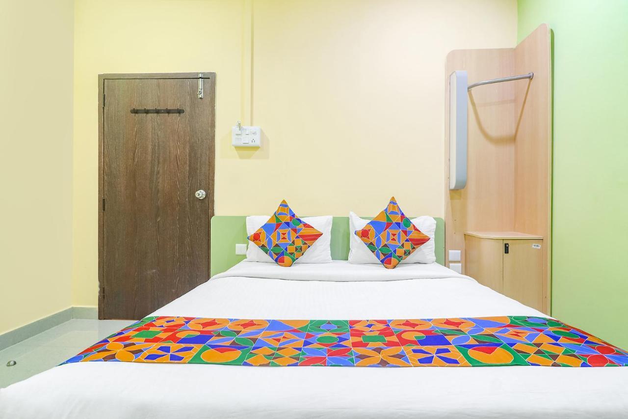 Fabexpress Airport Stay Inn - Nr Hyderabad International Airport, Shamshabad Exterior foto