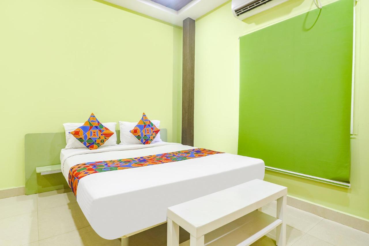 Fabexpress Airport Stay Inn - Nr Hyderabad International Airport, Shamshabad Exterior foto