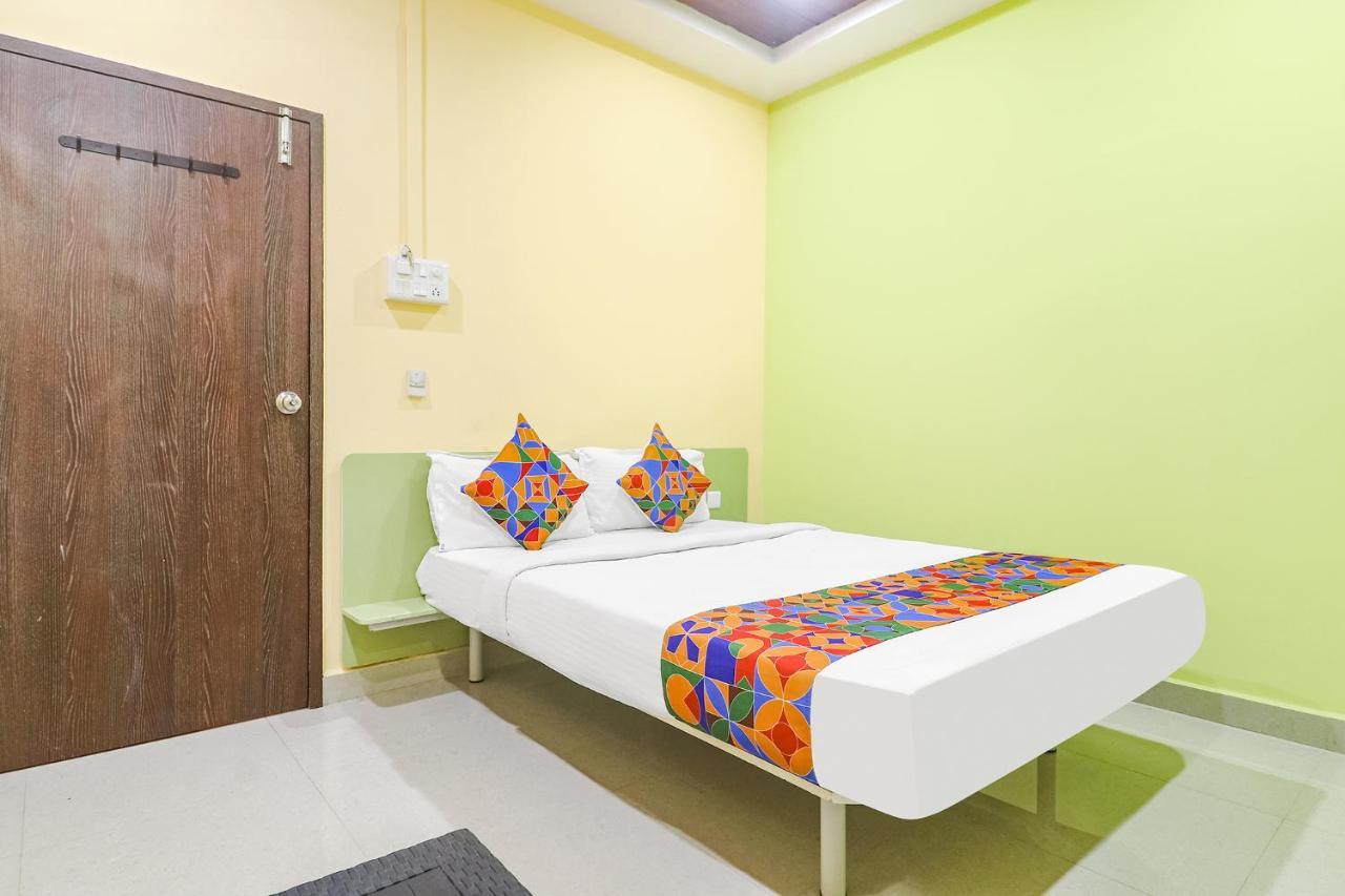 Fabexpress Airport Stay Inn - Nr Hyderabad International Airport, Shamshabad Exterior foto