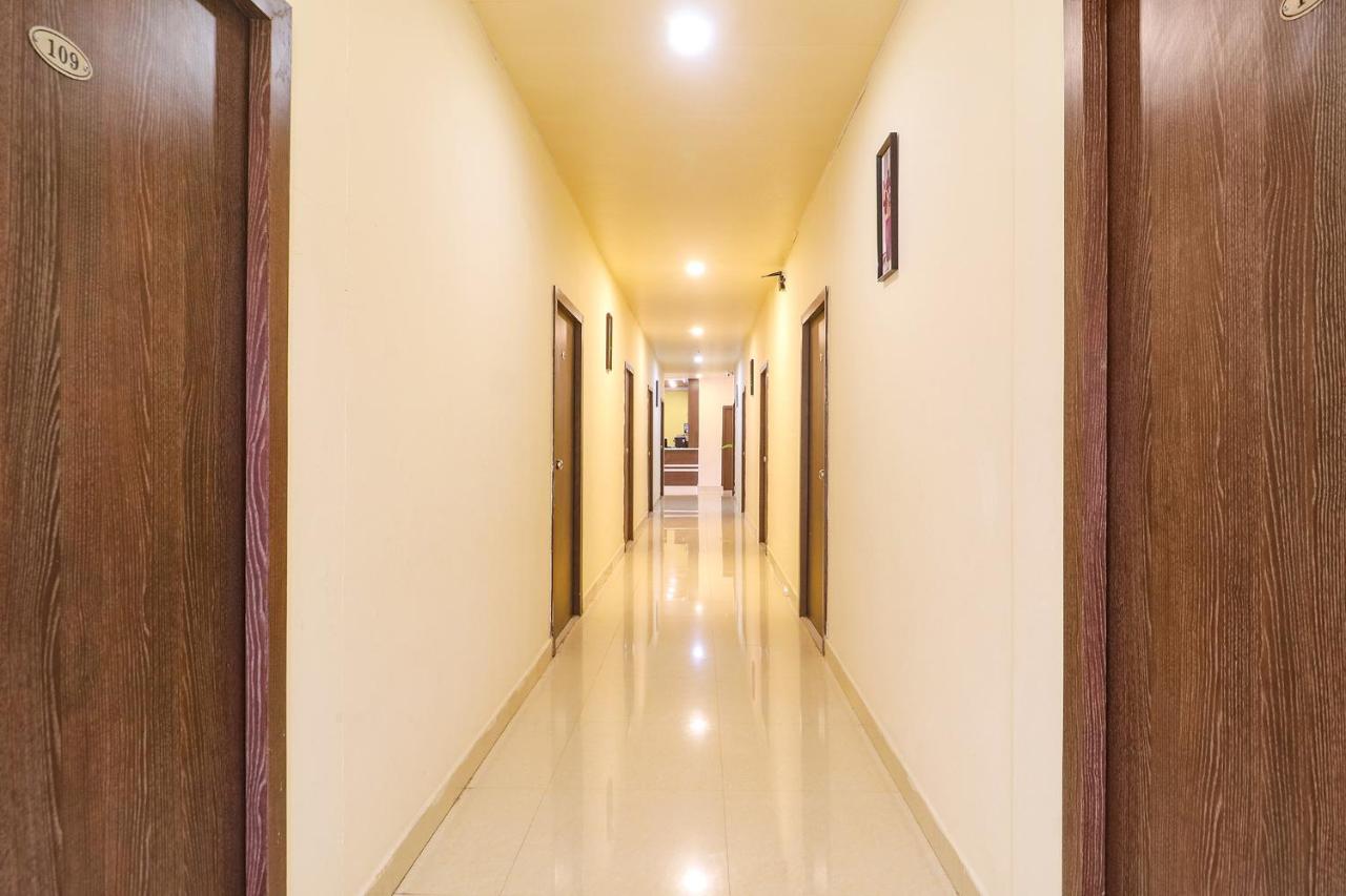 Fabexpress Airport Stay Inn - Nr Hyderabad International Airport, Shamshabad Exterior foto